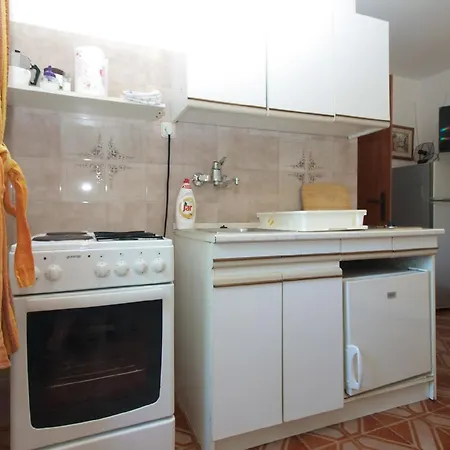 Apartment Fuer 5 Personen Ca 50 Qm In Premantura, Istrien Istrische Riviera *