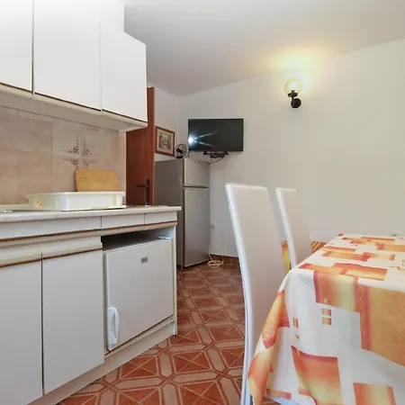 Fuer 5 Personen Ca 50 Qm In Premantura, Istrien Istrische Riviera